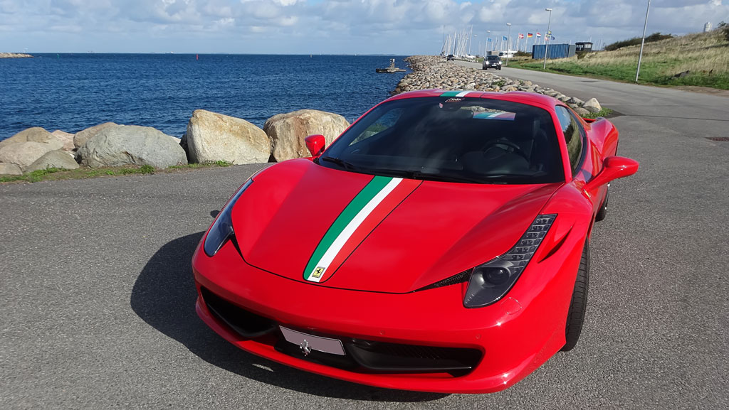 Ferrari Spider 458 - 2012.